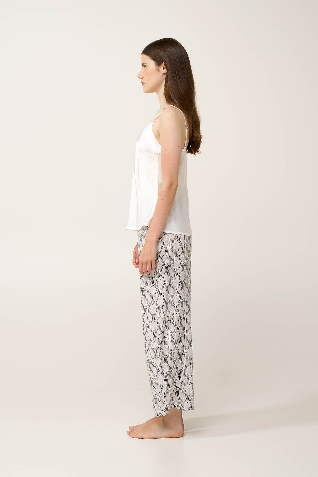 ΠΥΤΖΑΜΑ ΚΑΛΟΚΑΙΡΙΝΗ ΜΕ ΠΑΝΤΕΛΟΝΑ VAMP