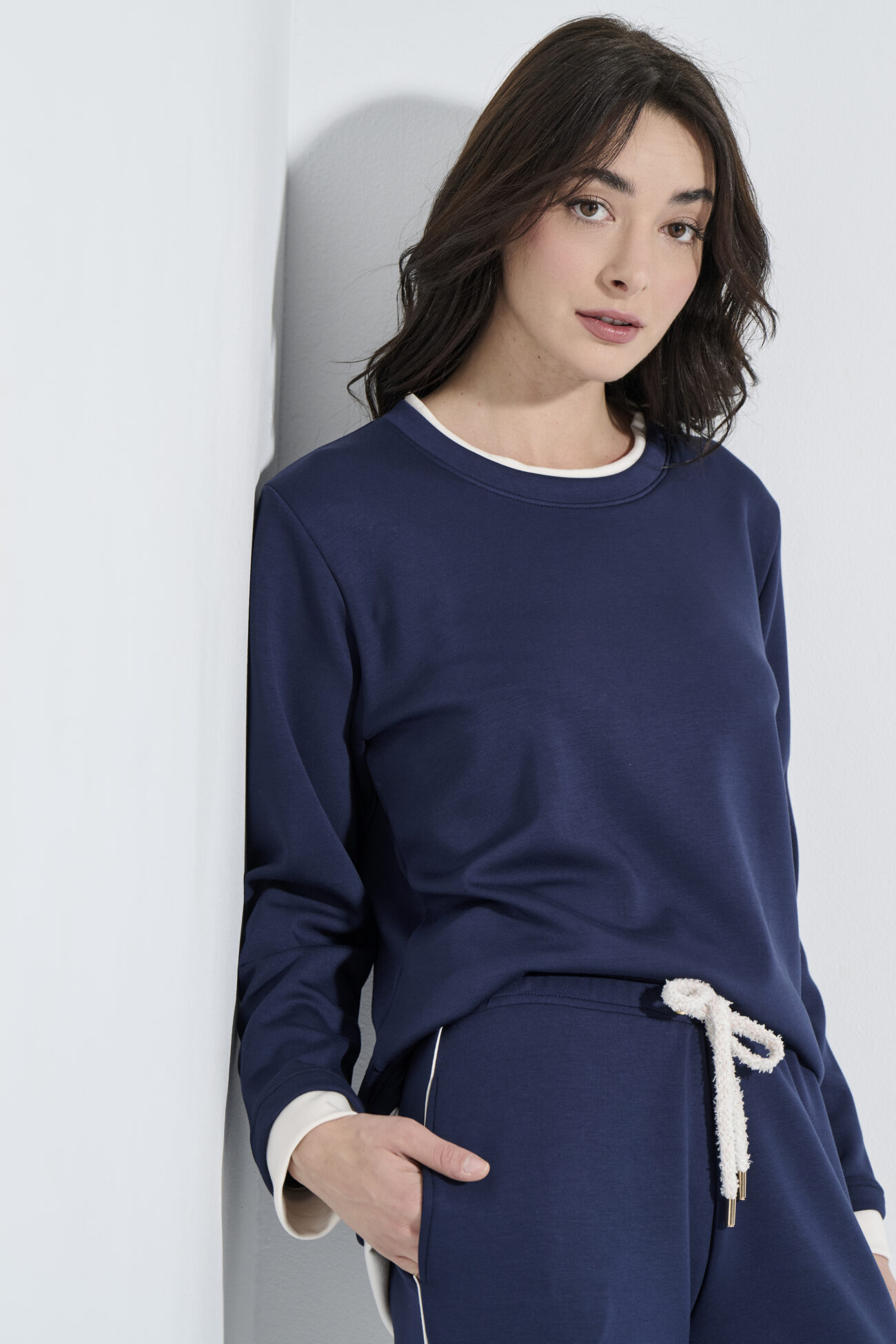 8372 BLUE___